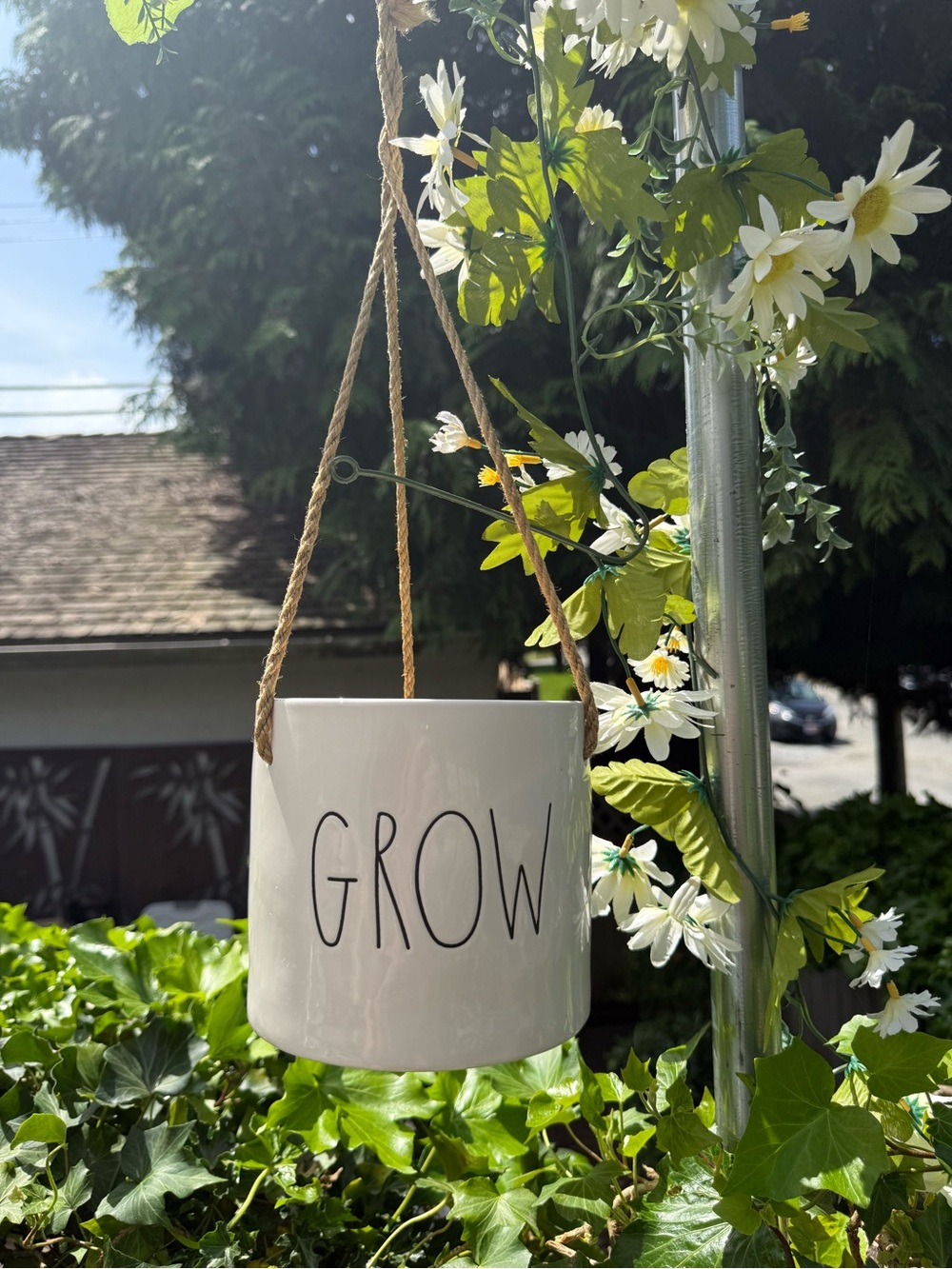NWot RAE DUNN Hanging Ceramic Plant Pot - "GROW" - White
